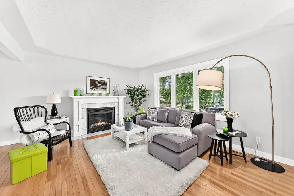 1208 Mackid Road NE Calgary AB T2E 6B1