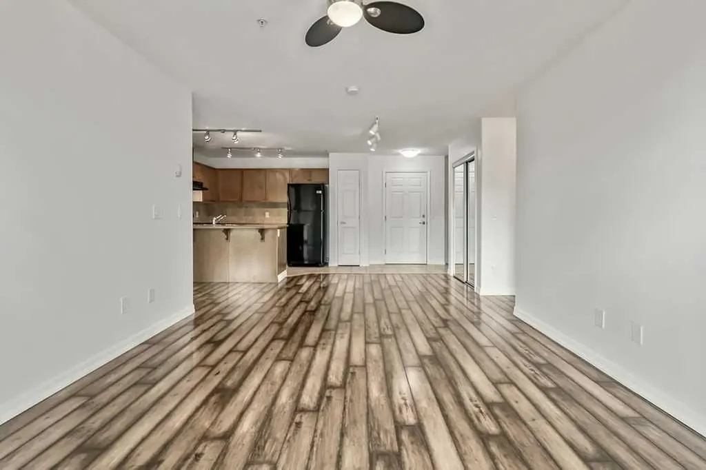92 Crystal Shores Road Okotoks AB T1S2N1