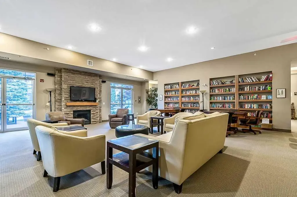 92 Crystal Shores Road Okotoks AB T1S2N1