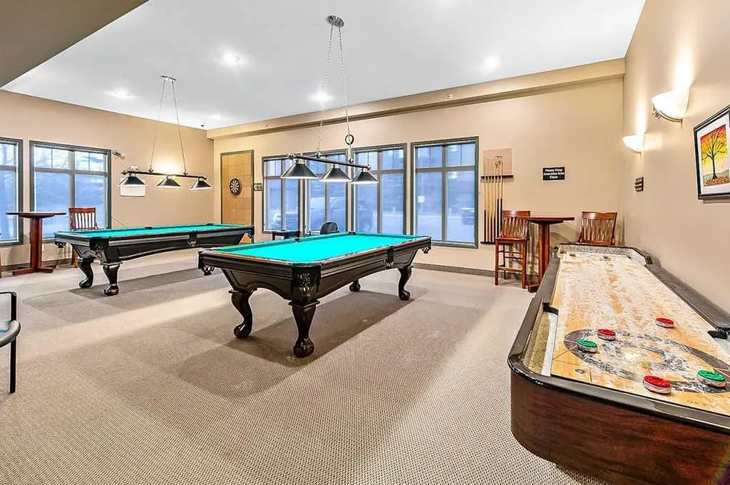 92 Crystal Shores Road Okotoks AB T1S2N1