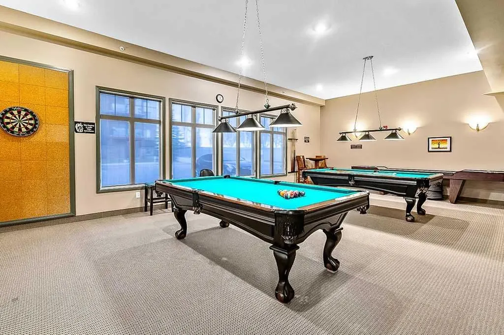 92 Crystal Shores Road Okotoks AB T1S2N1
