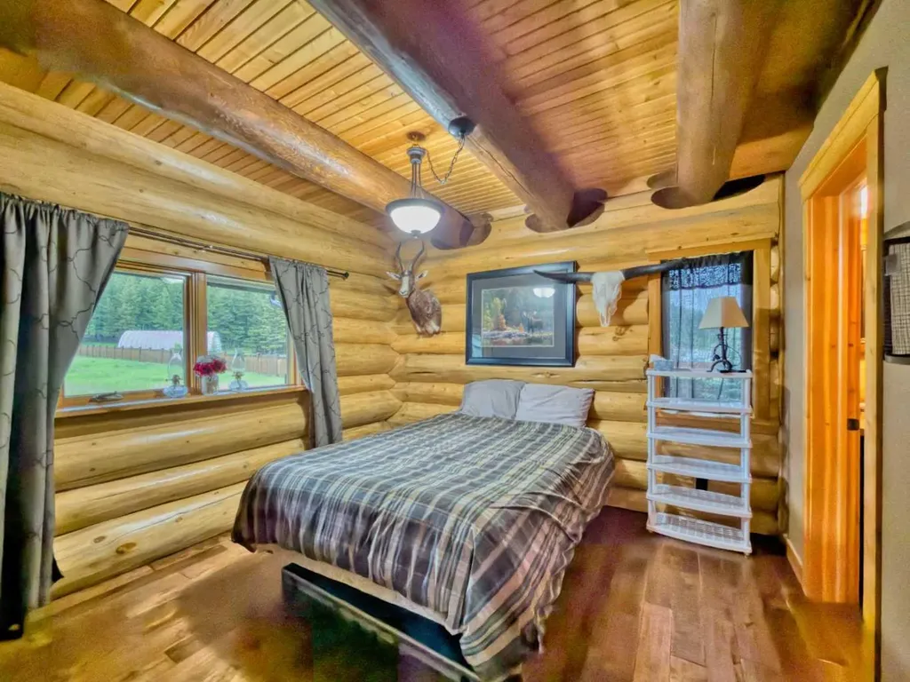 21407 29 Avenue Bellevue AB T0K 0C0
