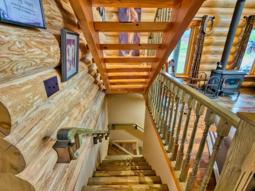 21407 29 Avenue Bellevue AB T0K 0C0