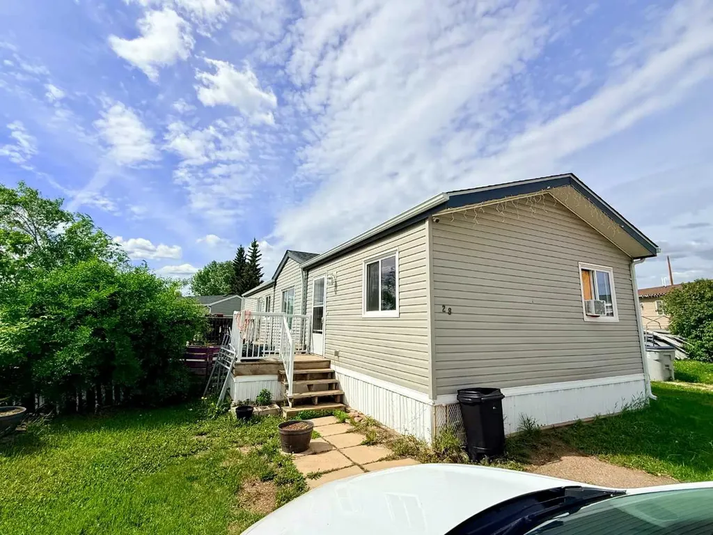 1609 14 Street Wainwright AB T9W 1K4