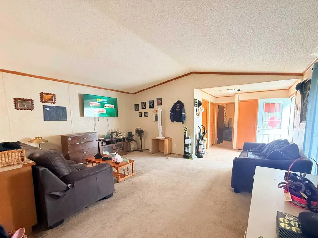 1609 14 Street Wainwright AB T9W 1K4