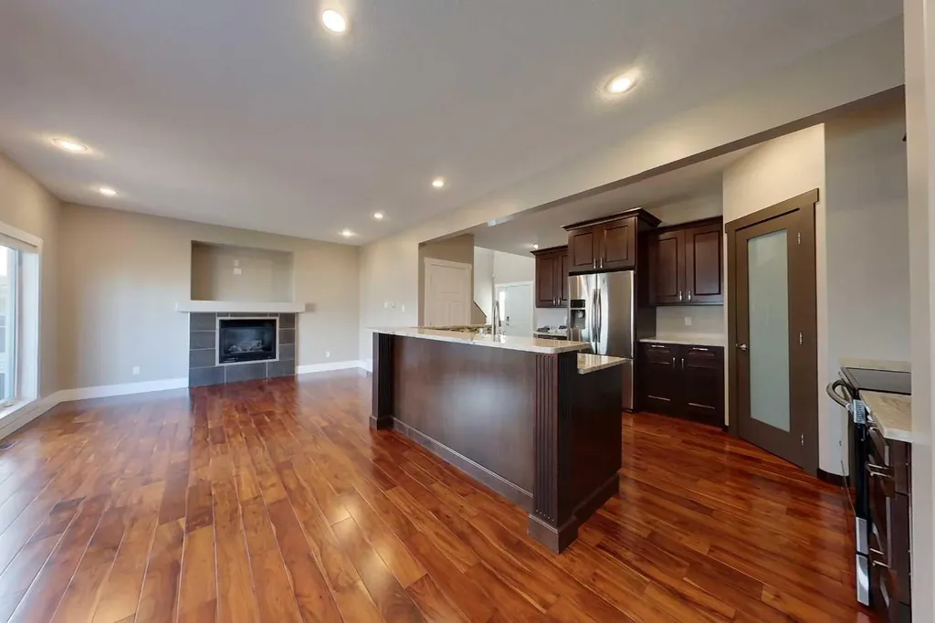 612 8 Avenue SW Slave Lake AB T0G 2A4