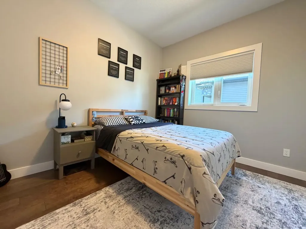 718 24 Street Wainwright AB T9W 0B6