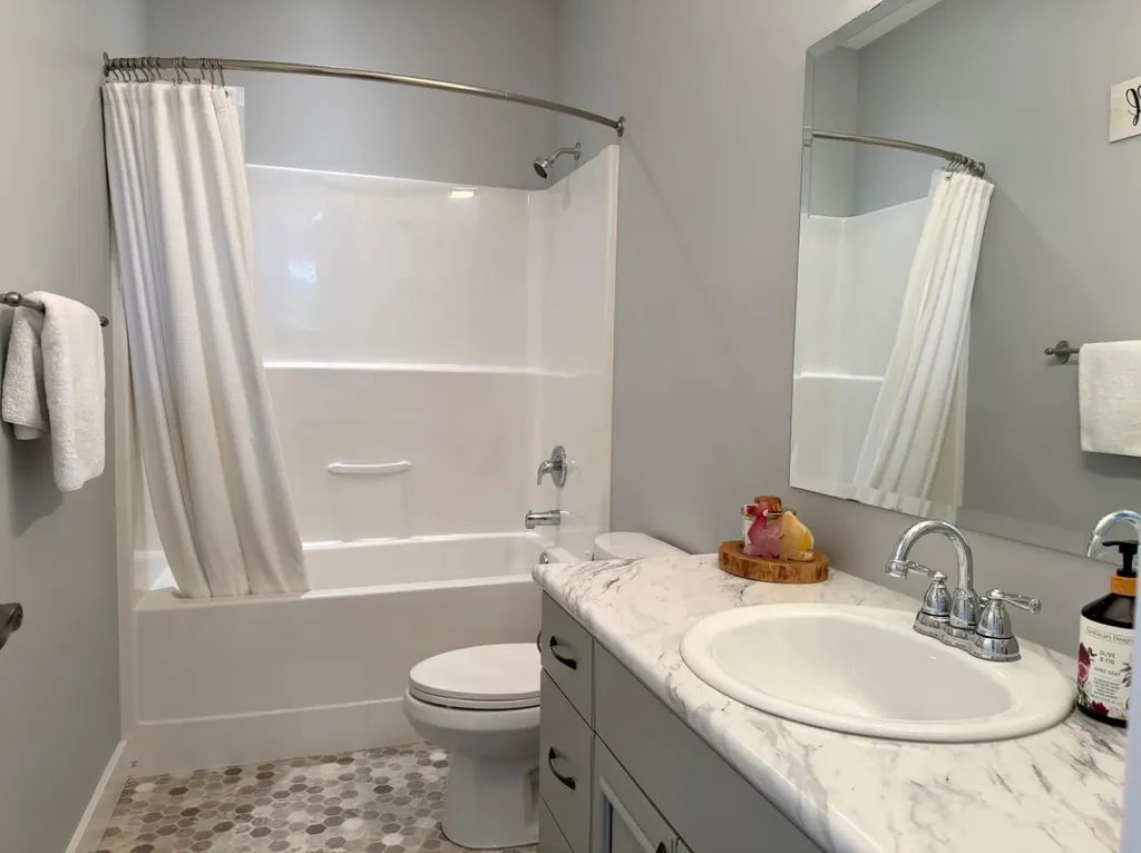 718 24 Street Wainwright AB T9W 0B6