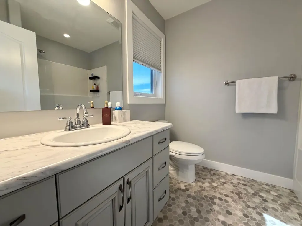 718 24 Street Wainwright AB T9W 0B6