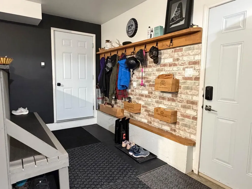 718 24 Street Wainwright AB T9W 0B6
