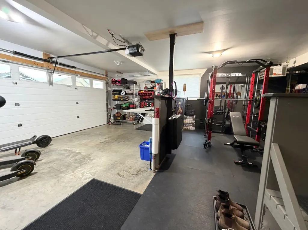 718 24 Street Wainwright AB T9W 0B6