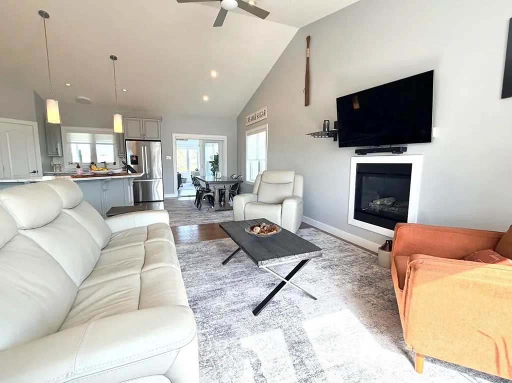 718 24 Street Wainwright AB T9W 0B6