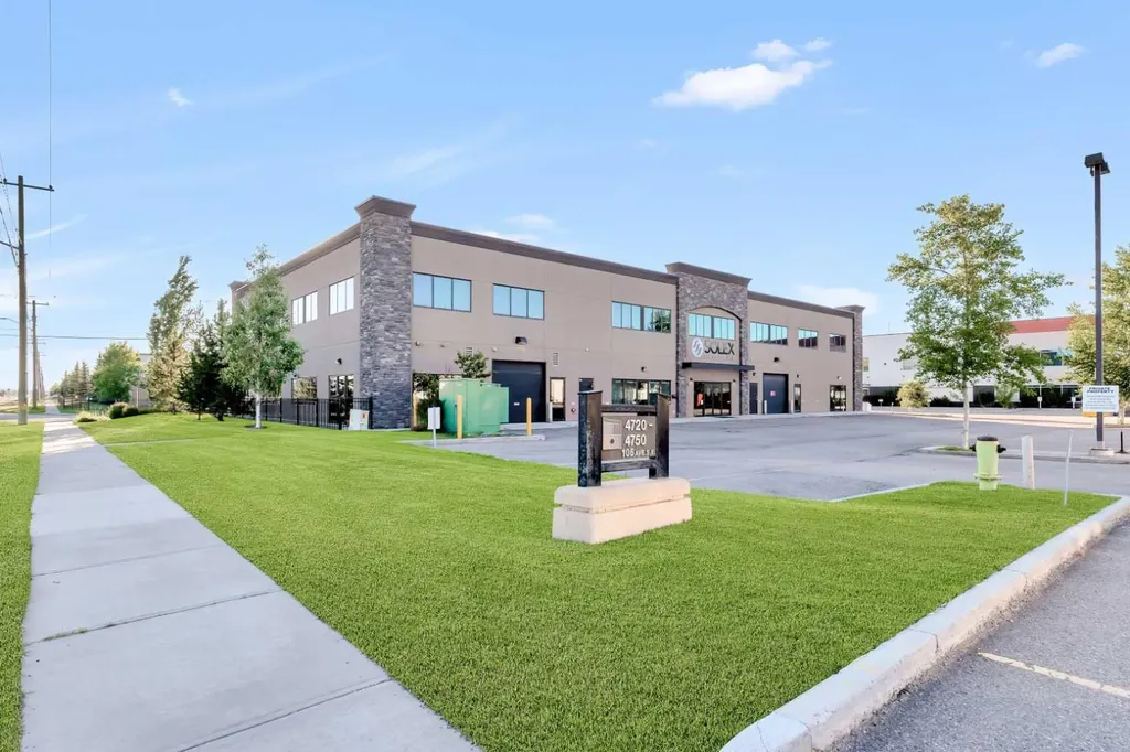 4720 106 Avenue SE Calgary AB T2Z0G4