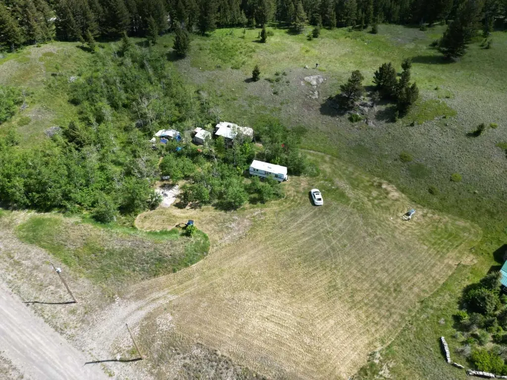 2211 Passburg Terrace Bellevue AB T0K 0C0