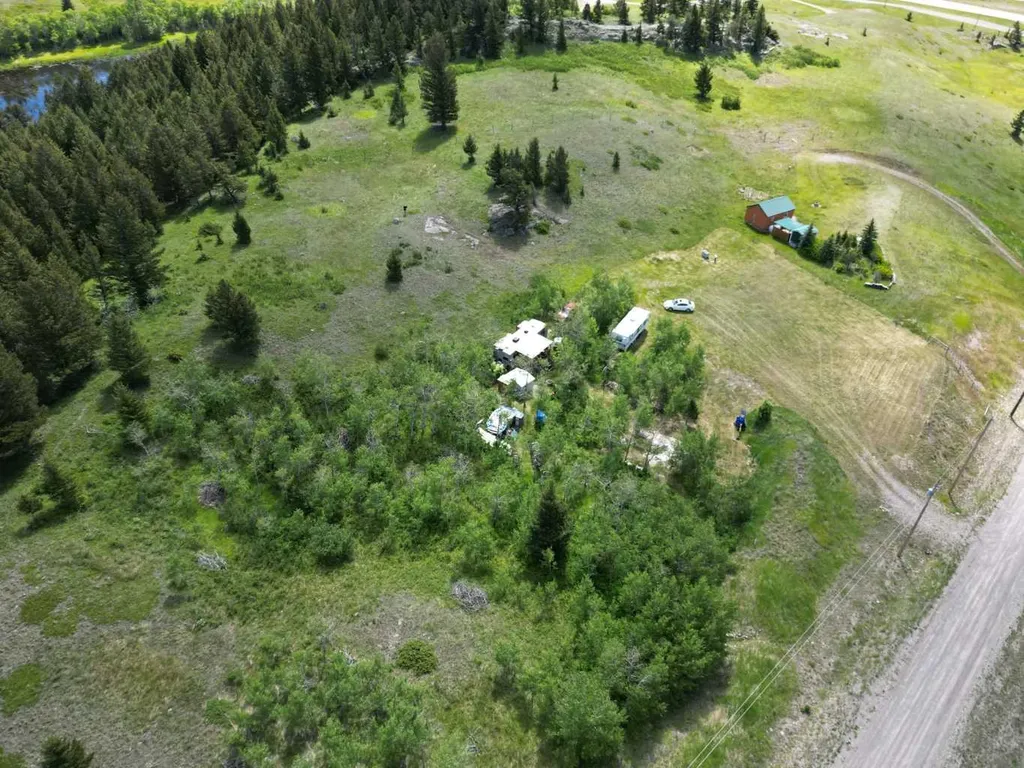 2211 Passburg Terrace Bellevue AB T0K 0C0