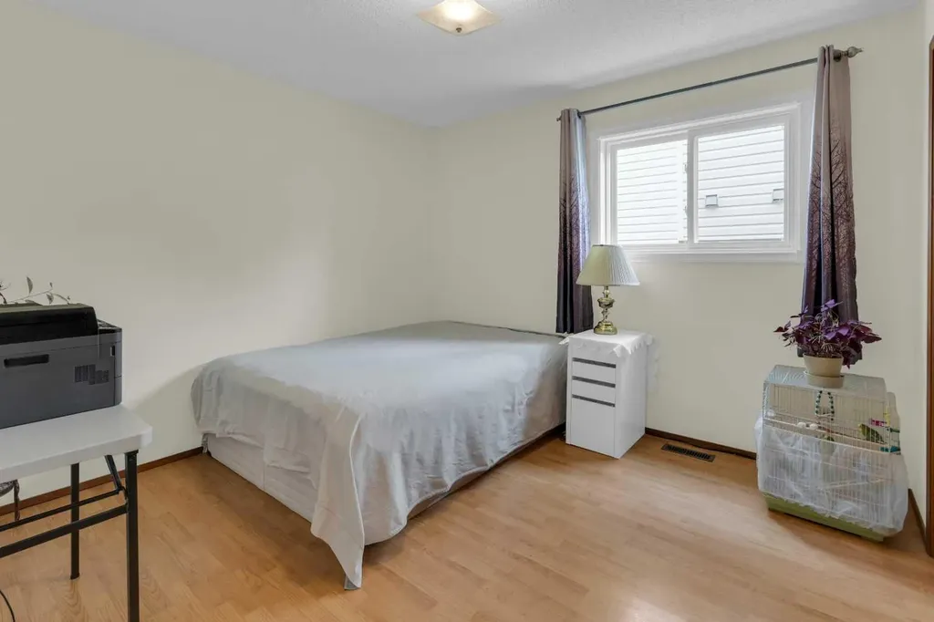 203 Edgepark Boulevard NW Calgary AB T3A 4E4
