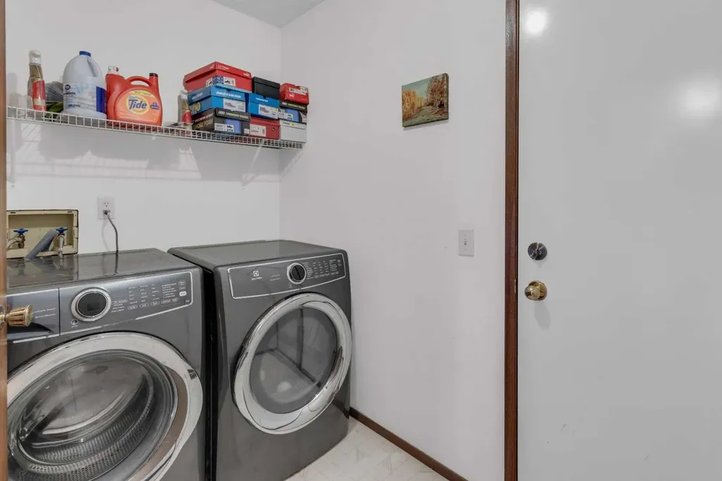 203 Edgepark Boulevard NW Calgary AB T3A 4E4