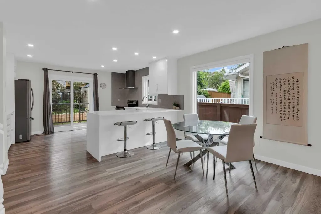 203 Edgepark Boulevard NW Calgary AB T3A 4E4