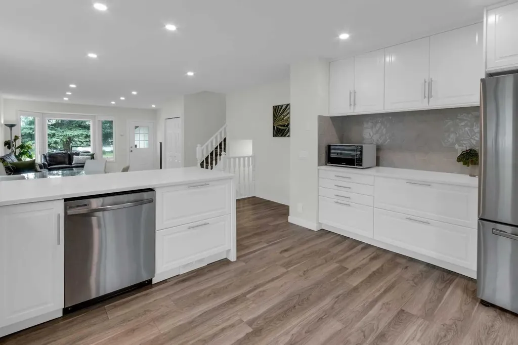 203 Edgepark Boulevard NW Calgary AB T3A 4E4