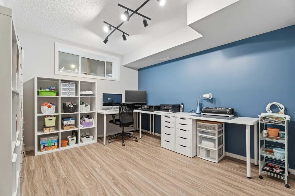 1198 Kingston Crescent SE Airdrie AB T4A 0E9