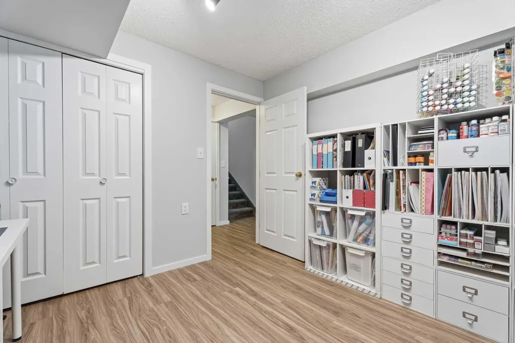 1198 Kingston Crescent SE Airdrie AB T4A 0E9