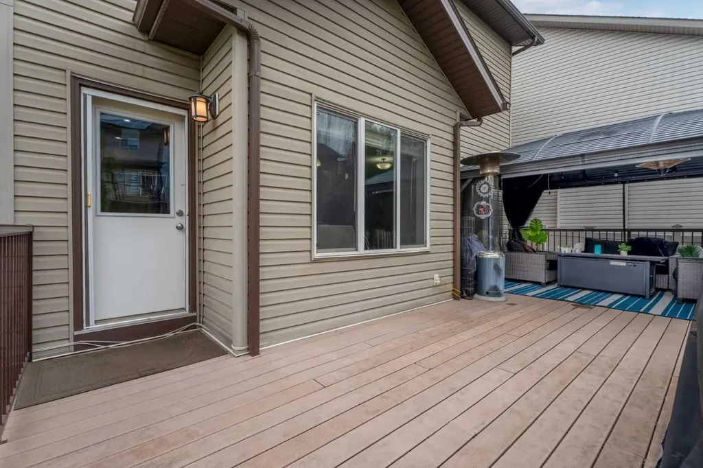 1198 Kingston Crescent SE Airdrie AB T4A 0E9