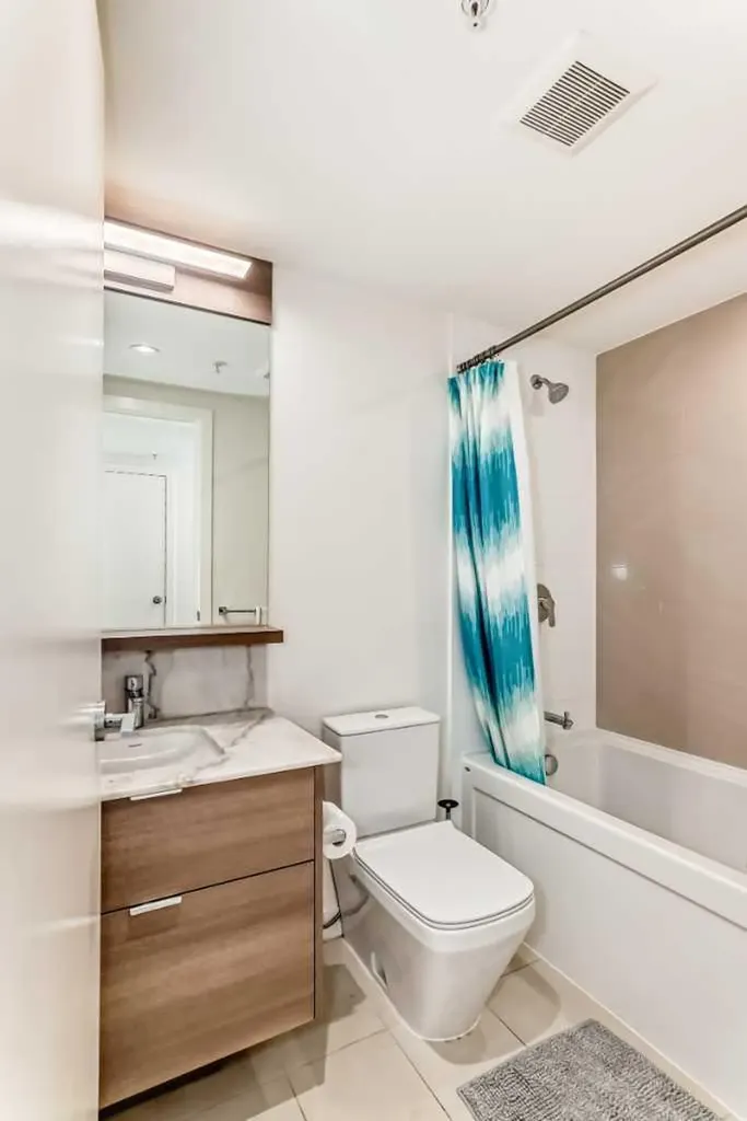 118 Waterfront Court SW Calgary AB T2P1K8