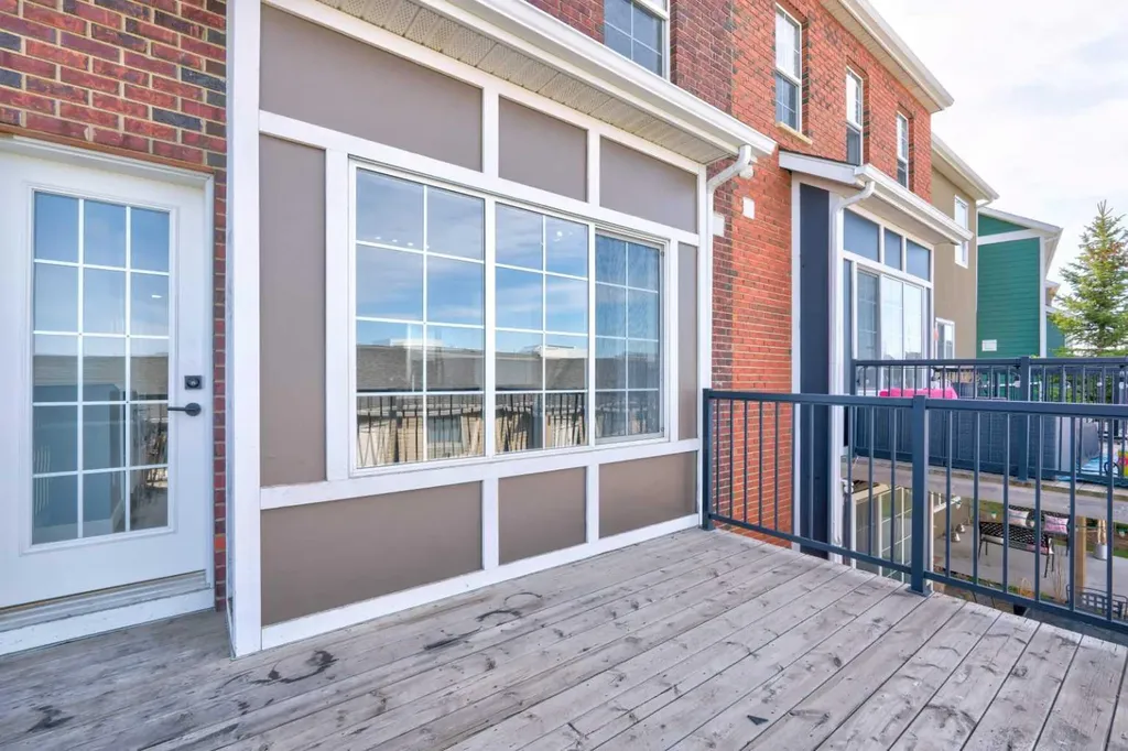 280 Rainbow Falls Drive Chestermere AB T1X0E4