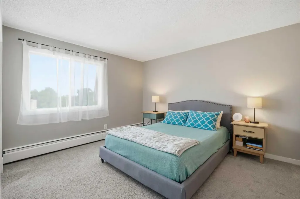 231 Heritage Drive SE Calgary AB T2H 1N1