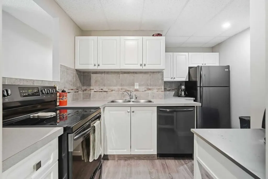 231 Heritage Drive SE Calgary AB T2H 1N1