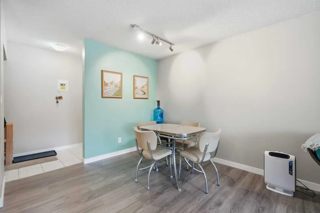 231 Heritage Drive SE Calgary AB T2H 1N1