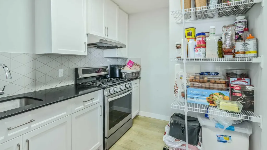 889 Corner Meadows Way NE Calgary AB T3N 2C7