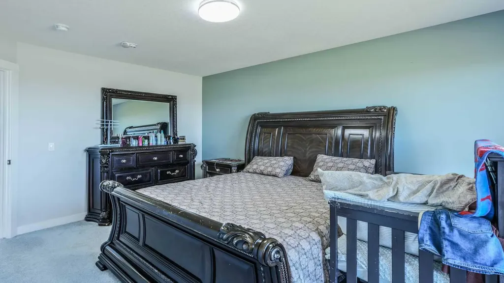 889 Corner Meadows Way NE Calgary AB T3N 2C7