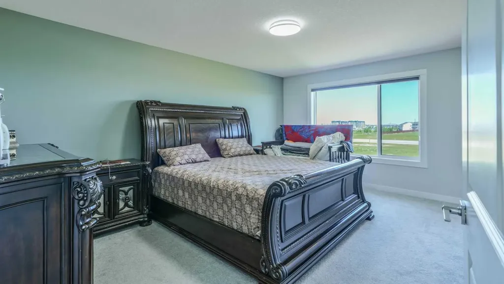 889 Corner Meadows Way NE Calgary AB T3N 2C7