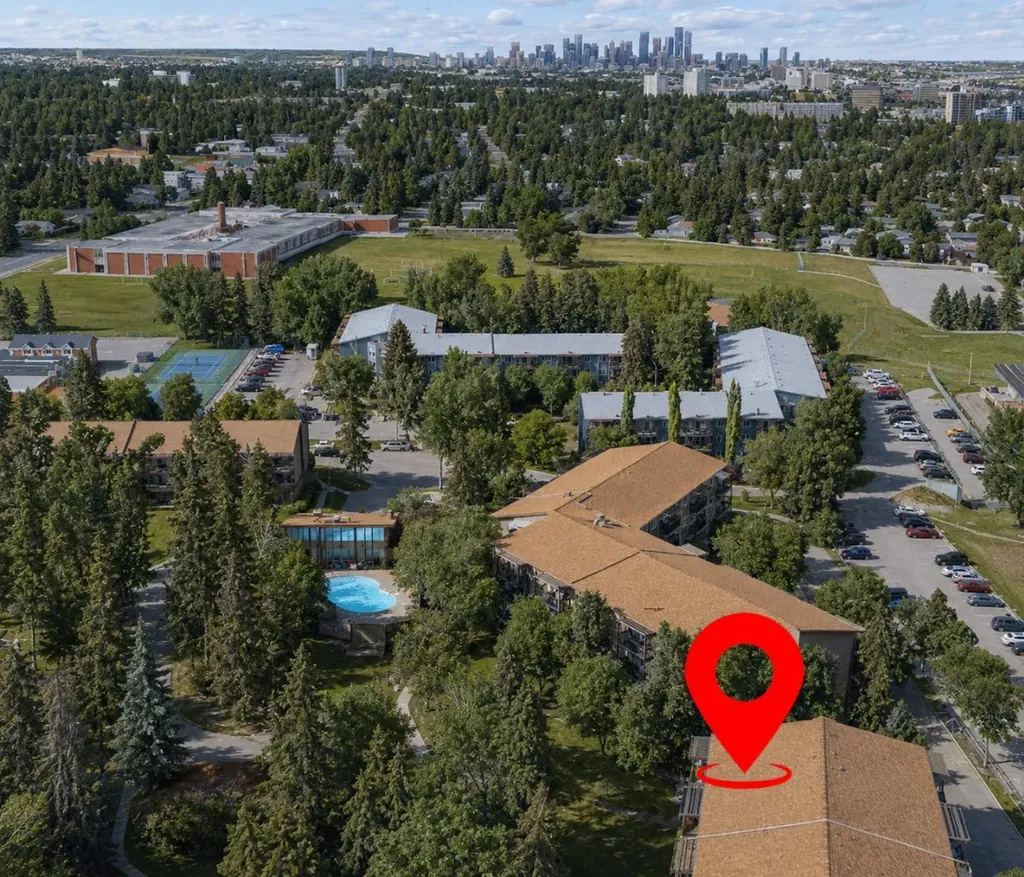 8948 Elbow Drive Calgary AB T2V 0H9