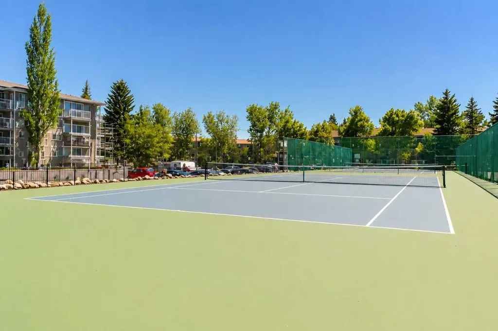 8948 Elbow Drive Calgary AB T2V 0H9
