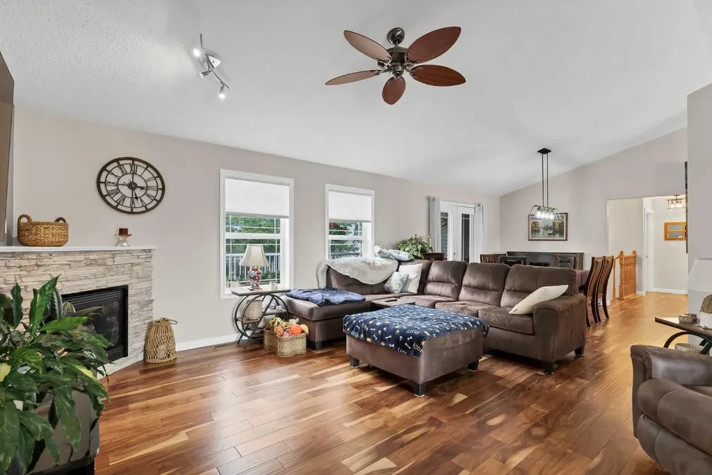 1023 Eagle Ridge Drive Dunmore AB T1B 0J7