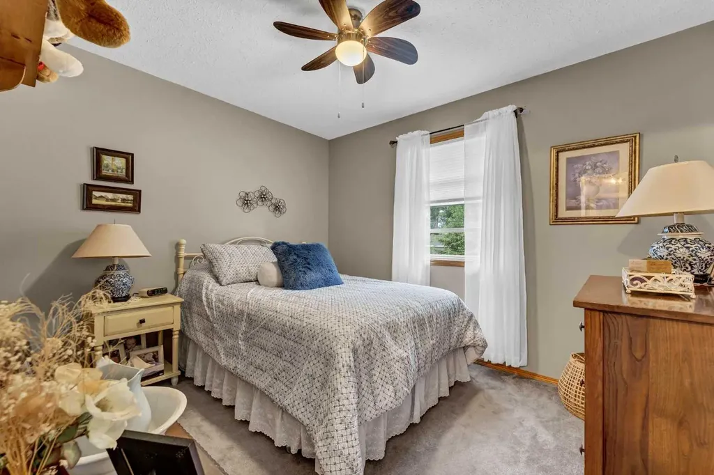 1023 Eagle Ridge Drive Dunmore AB T1B 0J7