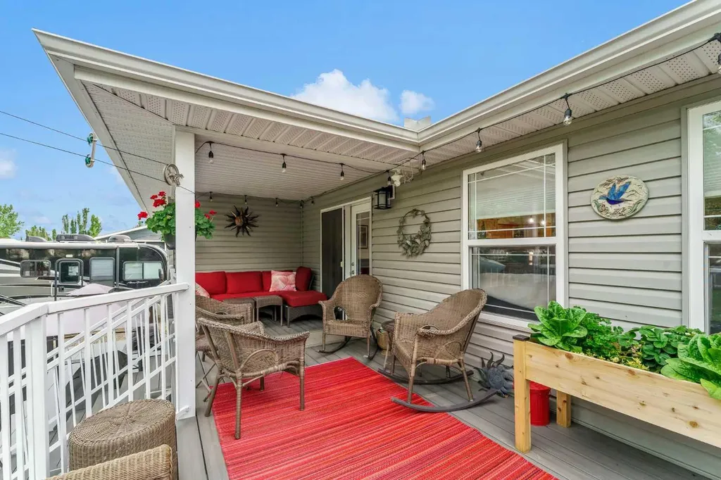 1032 Eagle Ridge Drive Dunmore AB T1B 0J7