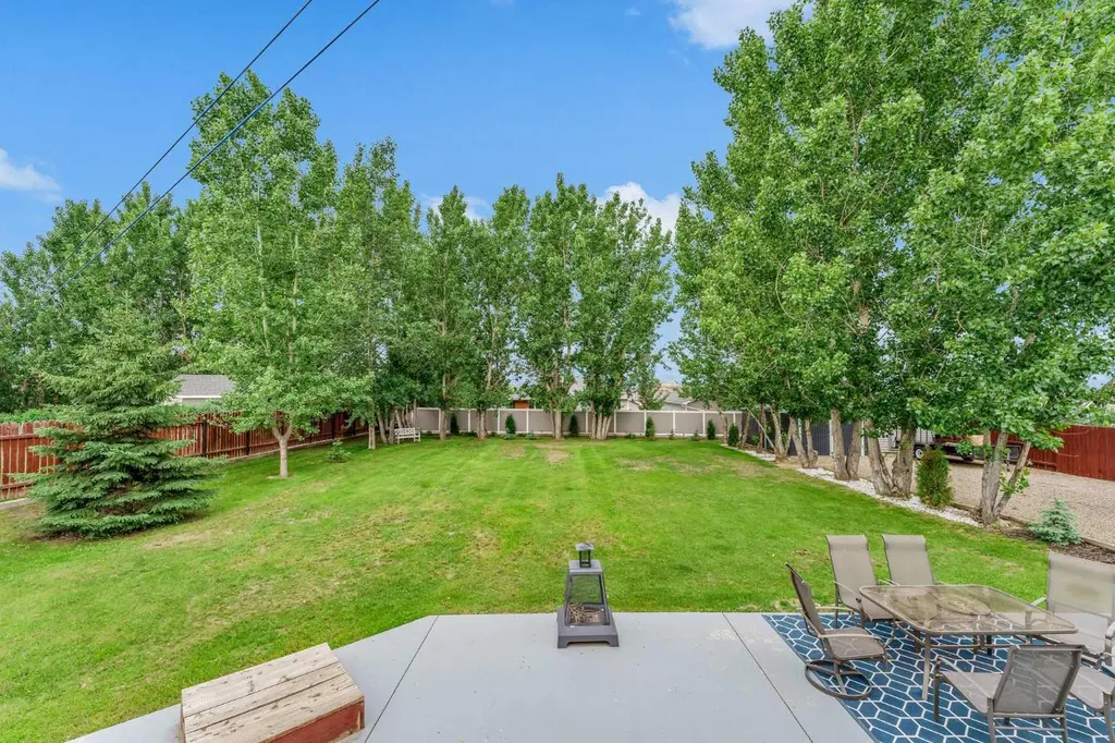 1032 Eagle Ridge Drive Dunmore AB T1B 0J7