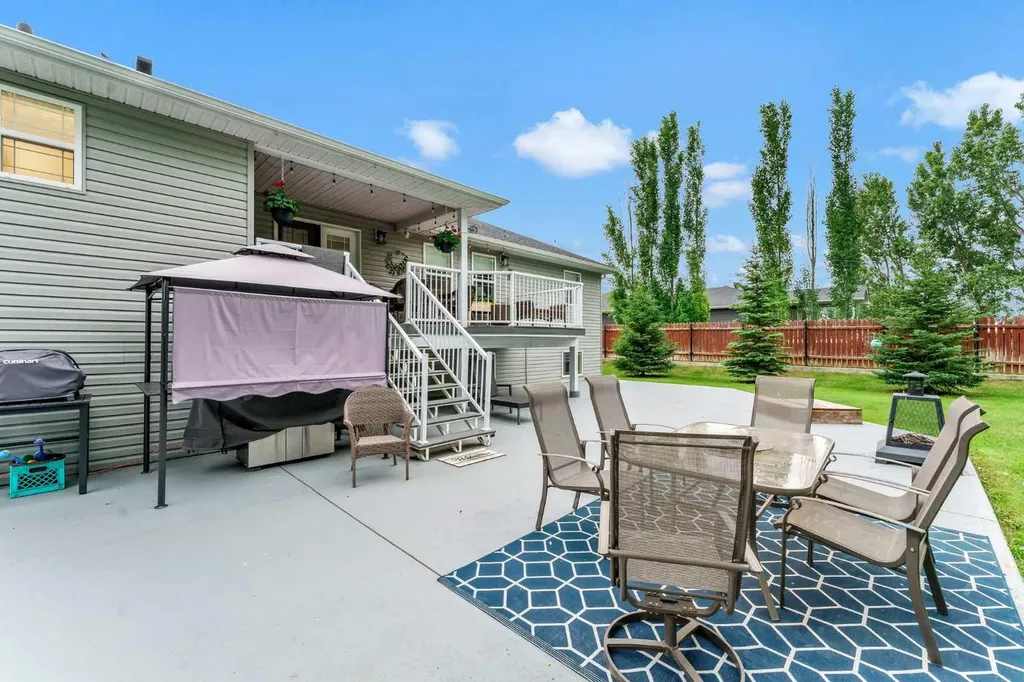 1023 Eagle Ridge Drive Dunmore AB T1B 0J7