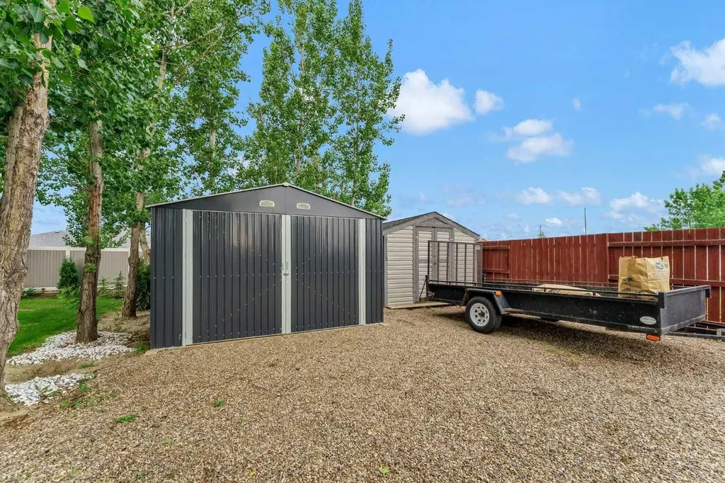 1032 Eagle Ridge Drive Dunmore AB T1B 0J7