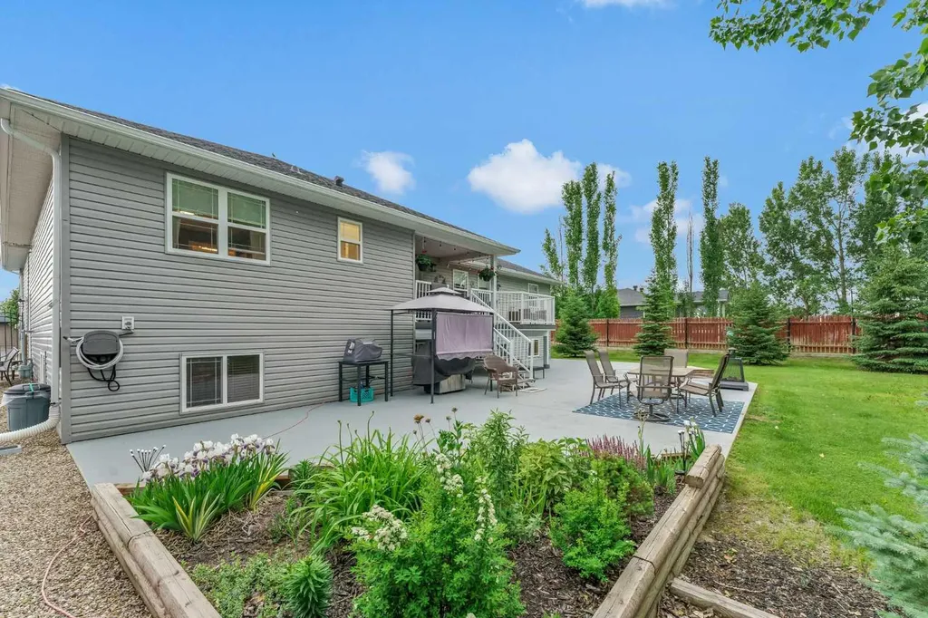 1023 Eagle Ridge Drive Dunmore AB T1B 0J7