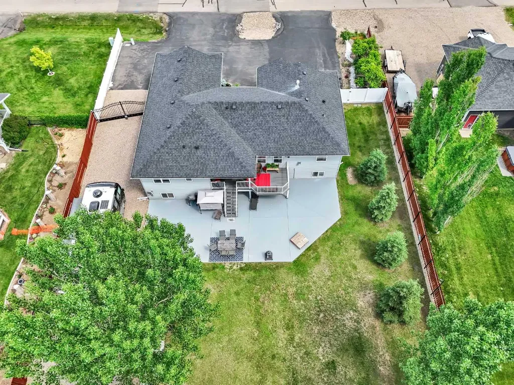 1032 Eagle Ridge Drive Dunmore AB T1B 0J7
