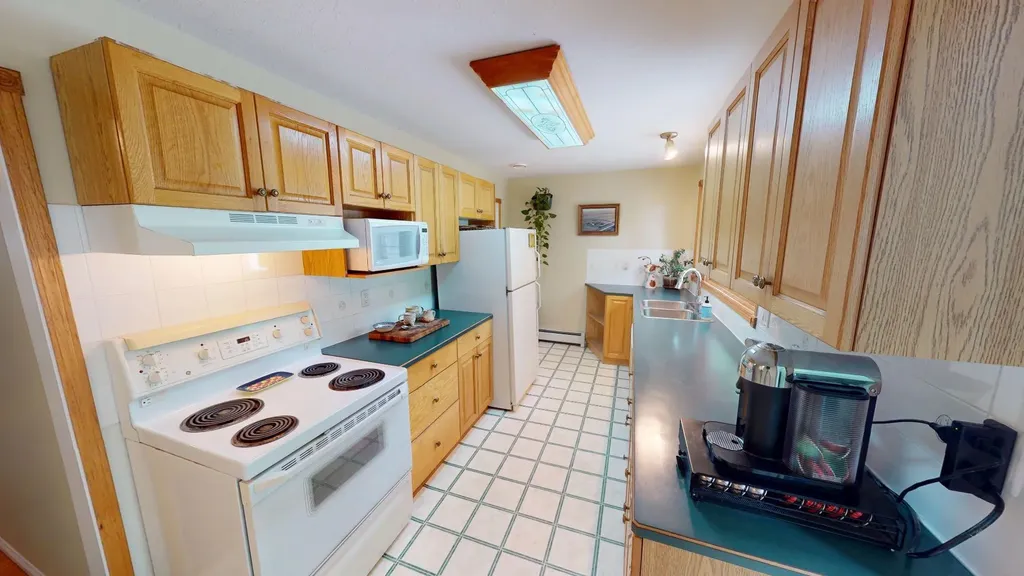 312 3 Street W Brooks AB T1R0E7