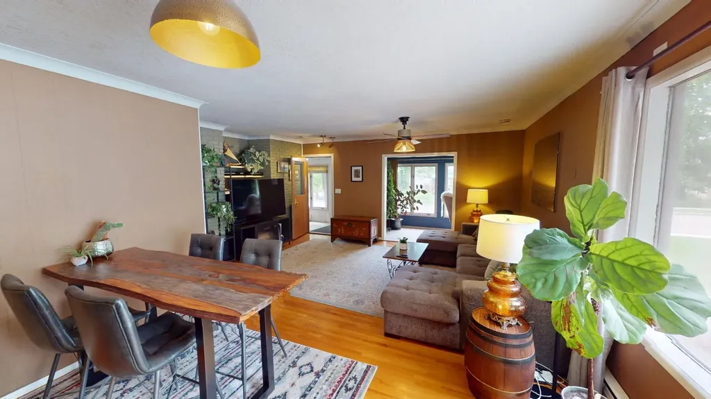 312 3 Street W Brooks AB T1R0E7
