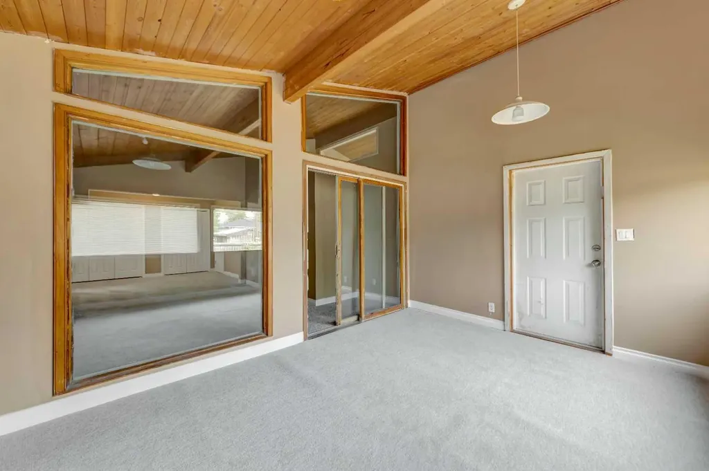 4616 45 Street Lloydminster SK S9V 0H5