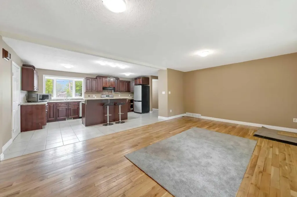 4616 45 Street Lloydminster SK S9V 0H5