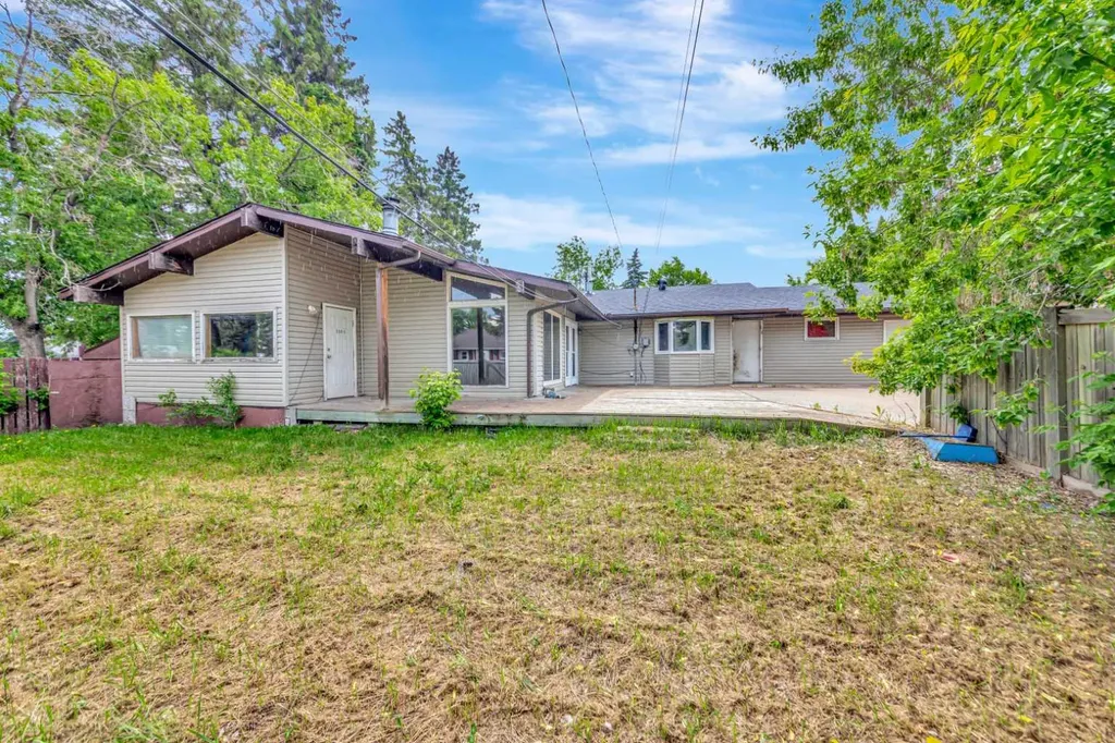 4616 45 Street Lloydminster SK S9V 0H5
