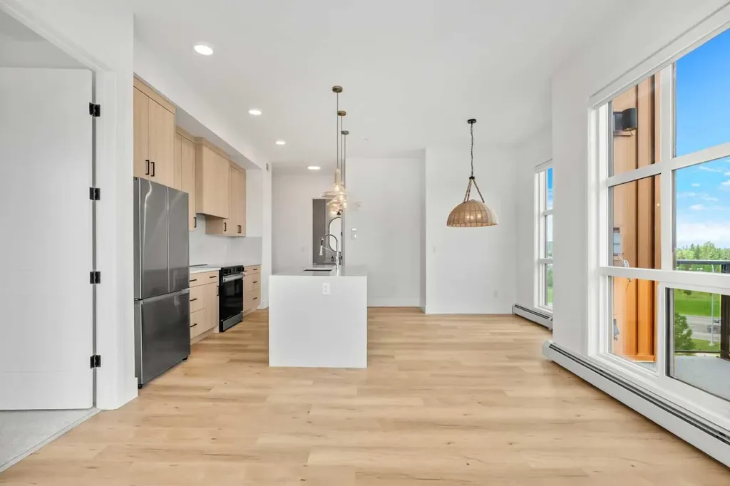 4270 Norford Avenue NW Calgary AB T3B 6P8